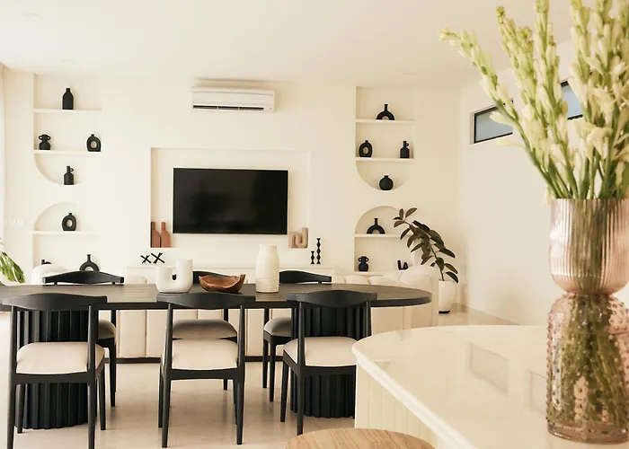 Casa Lily - Luxury 3 Bedroom Villa In Bingin