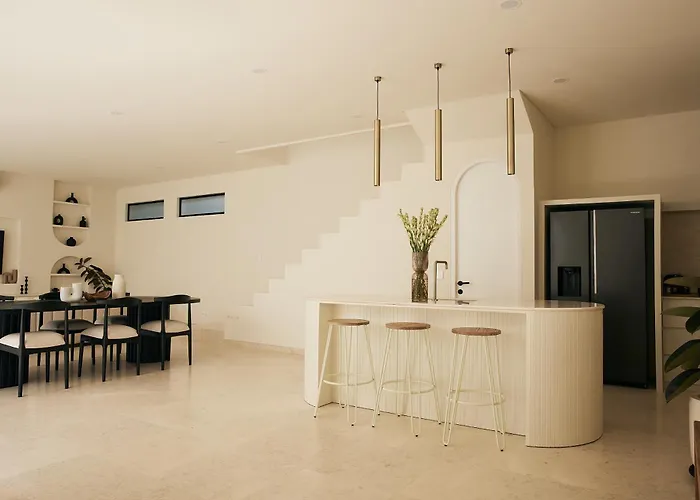 Casa Lily - Luxury 3 Bedroom Villa In Bingin